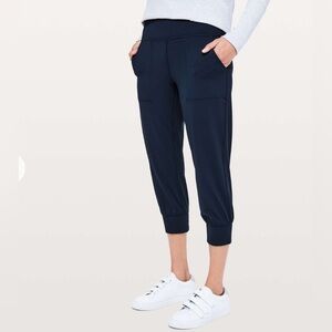 Lululemon Align Jogger Crop *23"